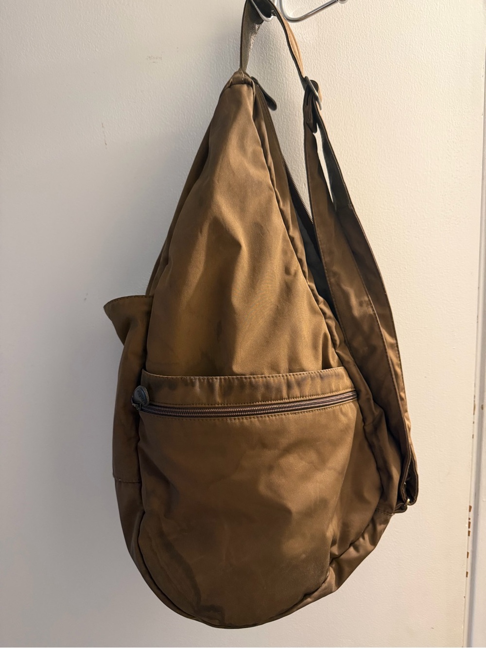 Ameribag Brown Sling Messenger with Front Zipper Pocket